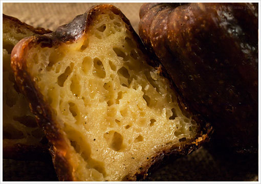 Cannelé de Bordeaux