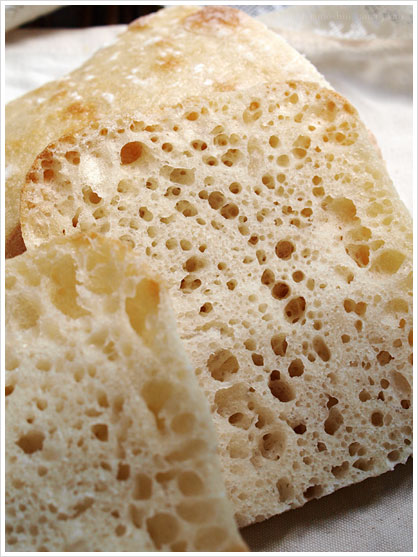 チャバタ:Ciabatta