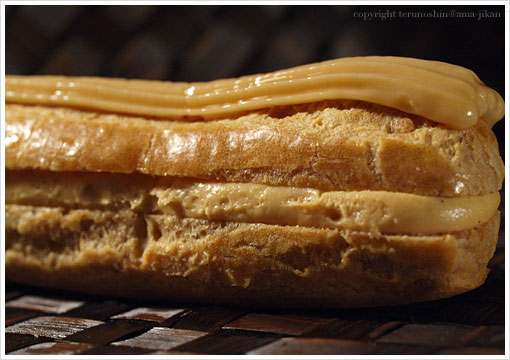 GN[EIELFÉclair au Caramel