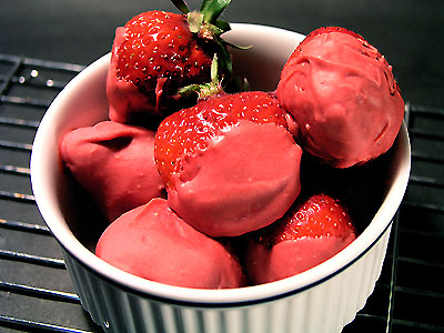 meiji_rich_stawberry_amaou2.jpg
