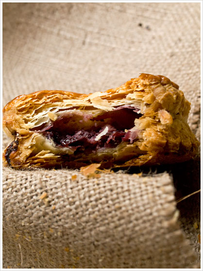 patisserie_le_lis_pithiviers_aux_cerises2.jpg