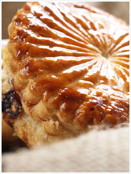patisserie_le_lis_pithiviers_aux_cerises3.jpg