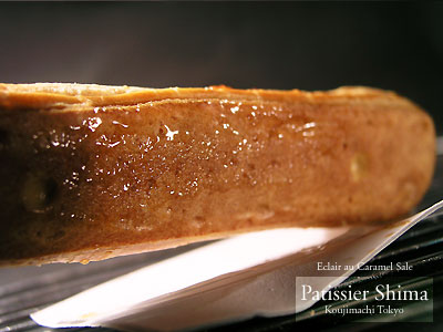 patissier_shima_eclair_au_caramel_sale2.jpg